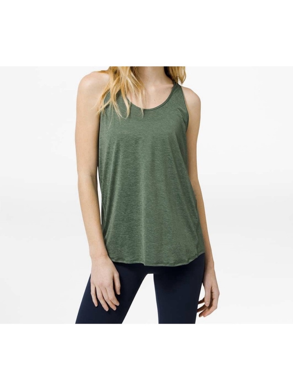 Lululemon Essential Tank *Pleated Algae Green 6